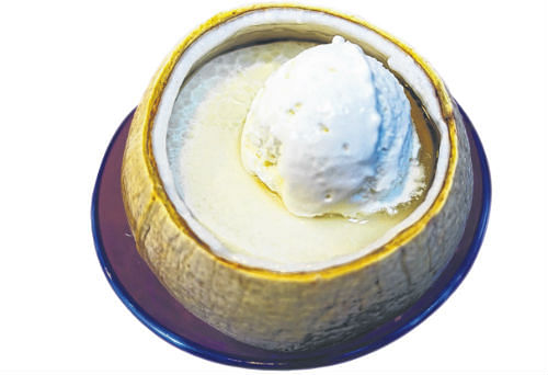 15 yummy foods and drinks to keep cool in hot weather coconut.jpg