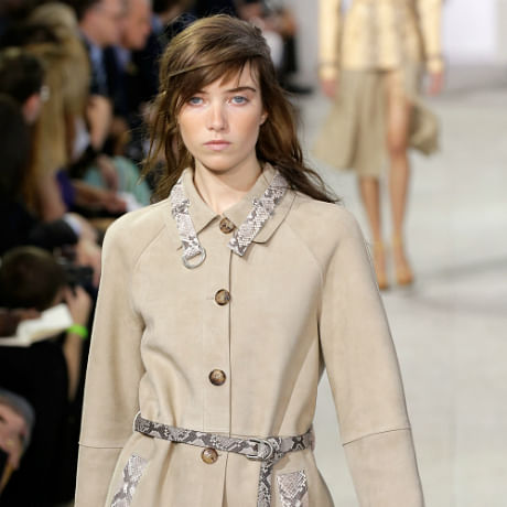 Watch the Michael Kors Spring 2016 show live Thumbnail