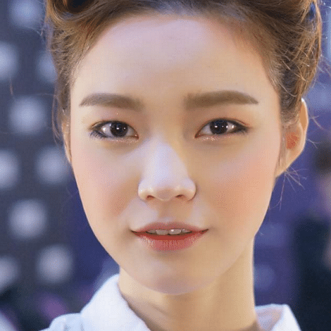 T2 How to wear simple everyday natural makeup looks Seoul Fashion Week to work