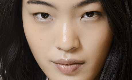 #TipsTuesday: How to instantly reduce dark eye circles and puffiness
