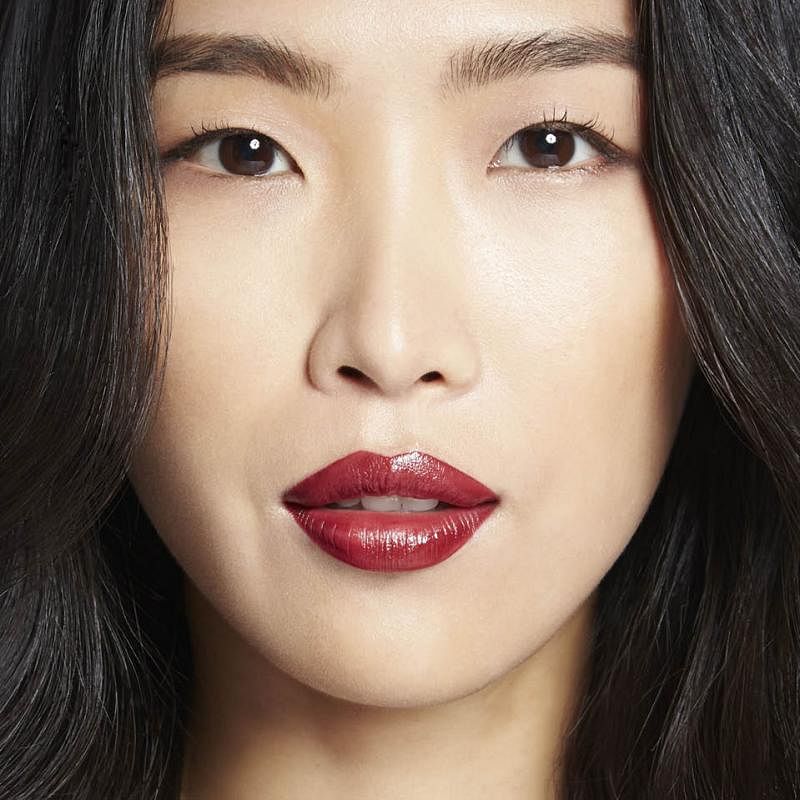 red lipstick, asian model, pretty pout