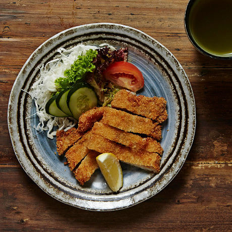 easy japanese tonkatsu (pork cutlet) recipe