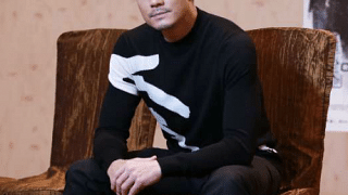 Aaron Kwok finally responds to questions about girlfriend Moka Fang