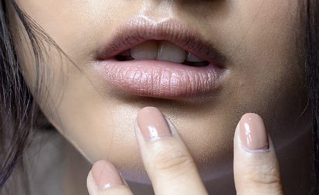 alternative uses for lip balm - singapore - thumb