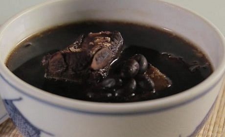 VIDEO RECIPE: Make nutritious Chinese pork rib soup