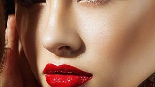 6 red lip glosses that flatter any skin tone