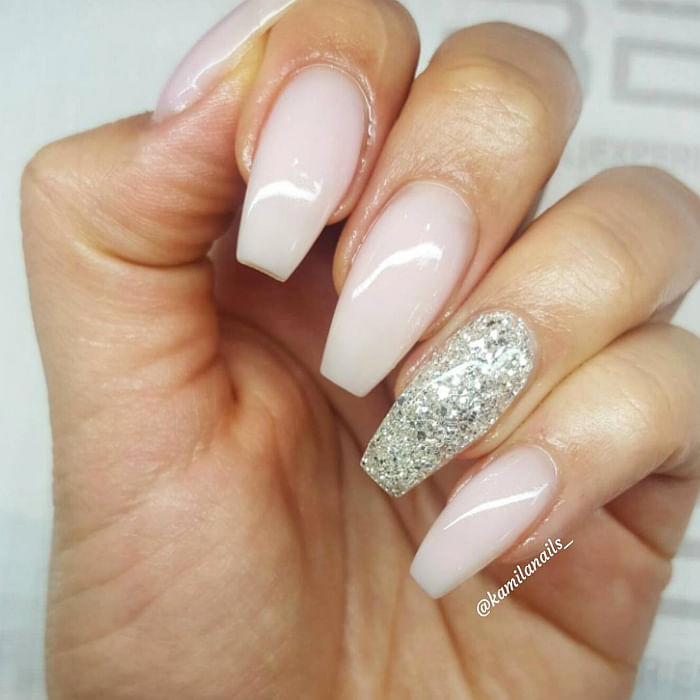 20+ Stunning Acrylic Nails Glitter Ideas to Express Your Personality –  Beauty and Nails