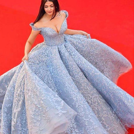Glittering pastel gowns: 8 dreamiest wedding-worthy celebrity looks - Her  World Singapore