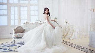 sleeveless_wedding_dress