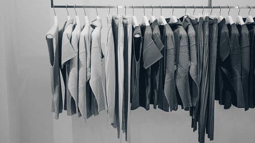 heres_how_you_can_build_a_capsule_wardrobe_that_you_would_love_rect