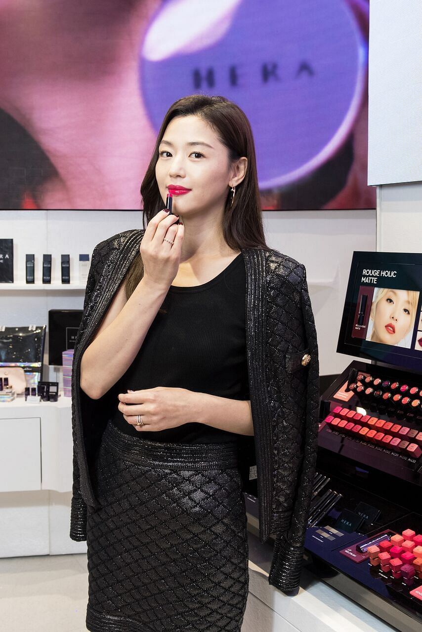 Slikke Luksus Uplifted This is the cushion and lipstick that Jun Ji-Hyun is obsessed with |  [site:name] - Her World Singapore