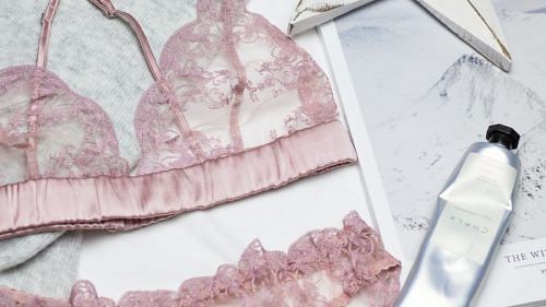 18_sexy_pink_lingerie_pieces_thatll_help_you_spice_up_valentines_day_rect_