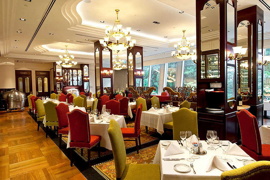 Impeccable Service With Romantic Ambience