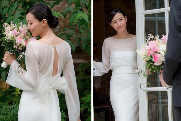 The new minimalist wedding dress 12 looks for an elegantly