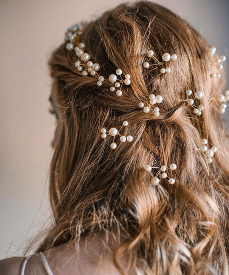 Hair on sale pearls wedding