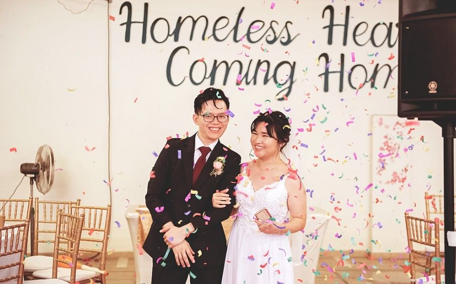 01-abraham-and-cheng-yu-we-invited-the-homeless-to-our-wedding