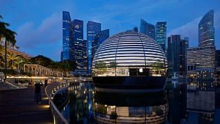 A First Look At The Apple Marina Bay Sands Store in Singapore