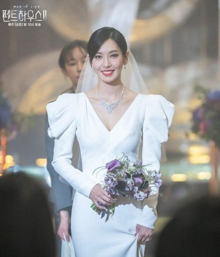K-Drama Wedding Dresses Worn By Son Ye-Jin, Park Min-Young And More - Her  World Singapore