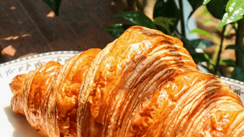 13 must-know places in Singapore for buttery, flaky croissants