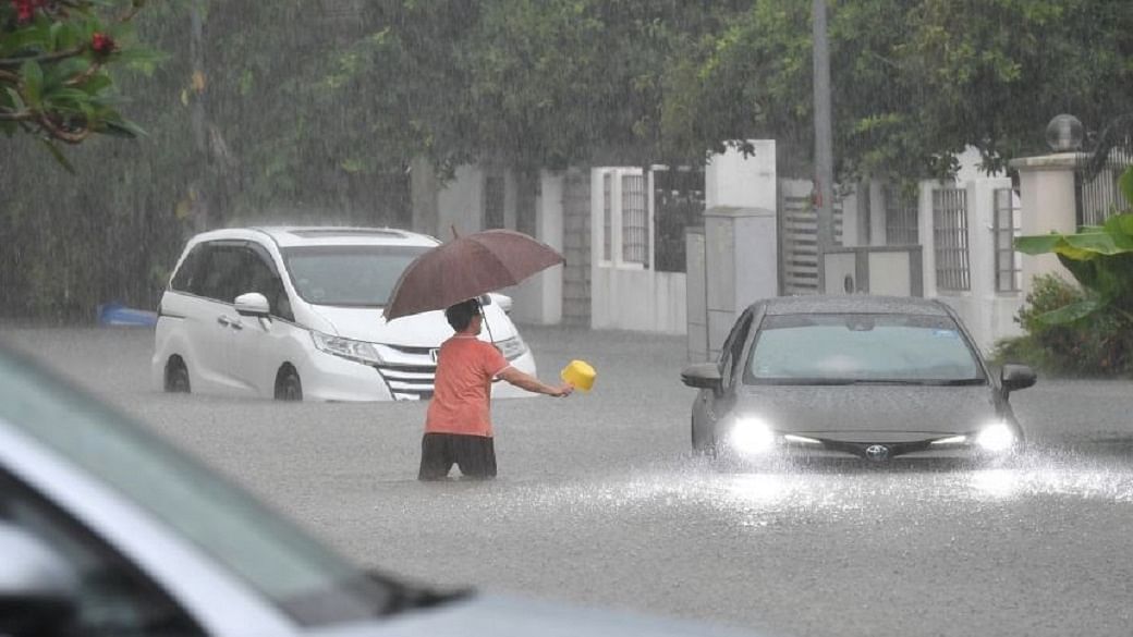 flash flood singapore
