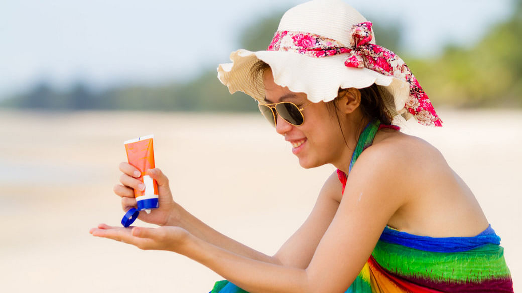 remove body sunscreen properly