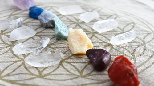 5 crystals to attract good energy in 2022, and how to care for them