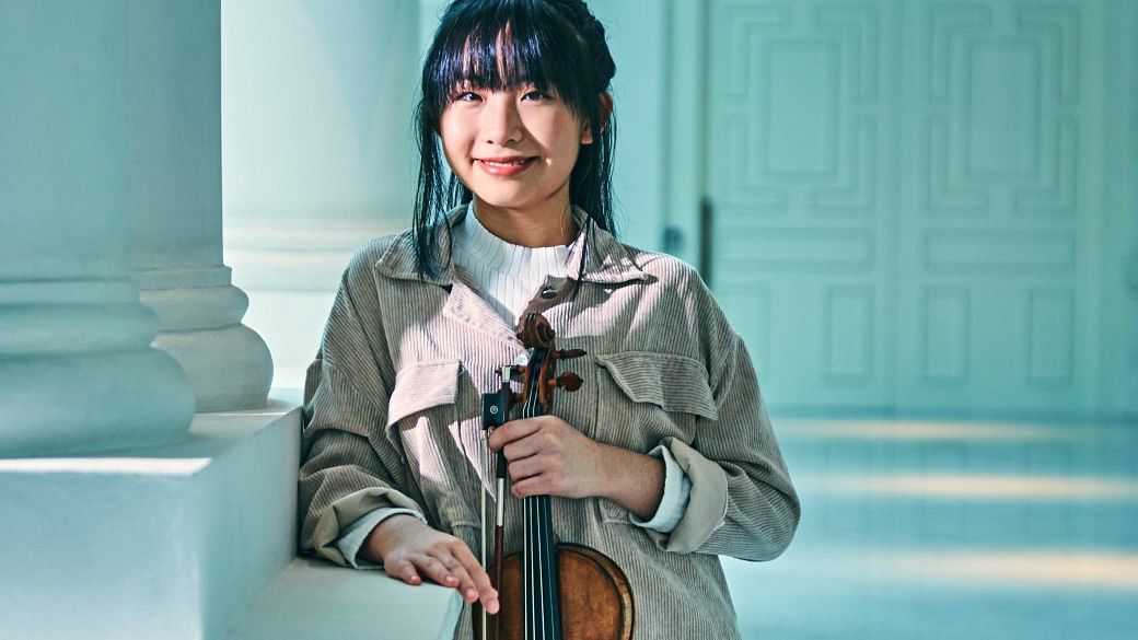 Violin prodigy Chloe Chua on life as a 16yearold professional violinist