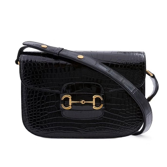 BANANANINA - The classic with elegant twist Gucci Horsebit has seen in the  arms of major celebrities and influencers! Furthering the house's staple as  a must-have bag ❤ Gucci 1955 Horsebit Shoulder