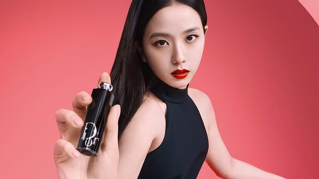 BLACKPINKs Jisoo Is A Natural Beauty In New Dior Addict Campaign