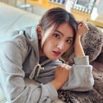 Best beauty Instagrams of the week: Hong Ling just nailed the TikTok-famous "cold girl" makeup look