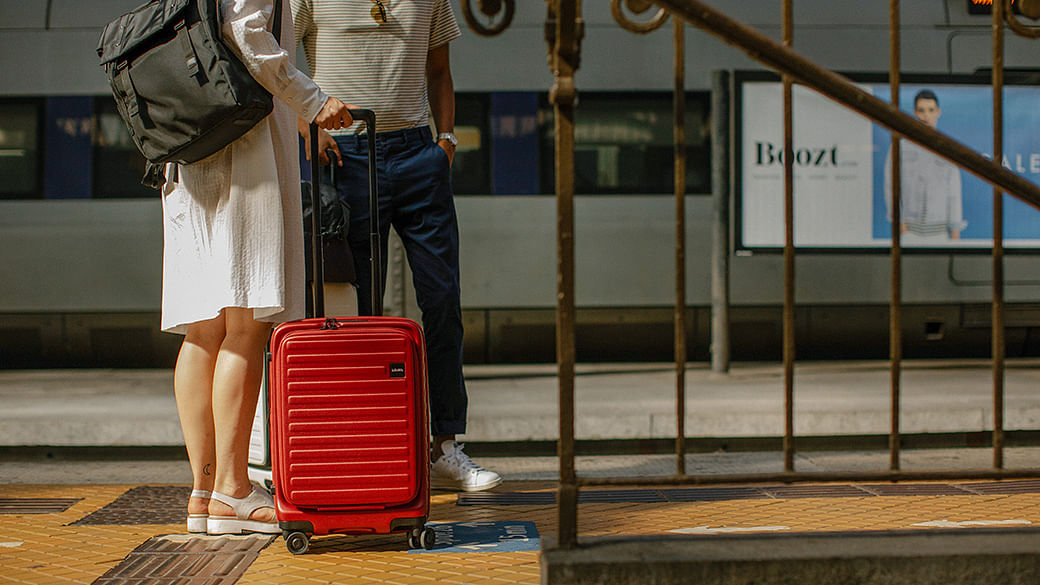 Lojel 2025 lightest luggage