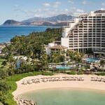 Four Seasons Resorts Oahu: A tranquil resort nestled against the backdrop of the Pacific Ocean and the island’s oldest volcano