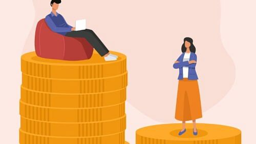 According to MOM, Singaporean women earn 14.3% less than men