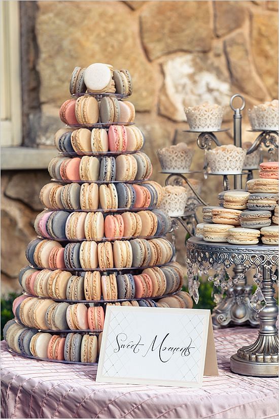 Macaron Tower - Wedding Cake - Decorated Cake by Lou's - CakesDecor