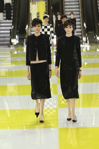 Check mate! Be a grandmaster in SS13 Louis Vuitton
