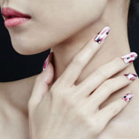 3 tips to make your gel manicure last as long as possible thumbnail.jpg