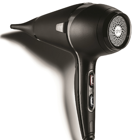 6 basic tricks to using your hairdryer correctly for soft shiny hair! T