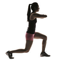 4 workout moves you're doing wrong lunges2 thumbnail.jpg