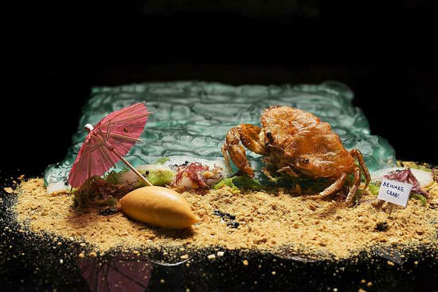 5 super shiok new restaurant openings in Singapore chilli crab.jpg