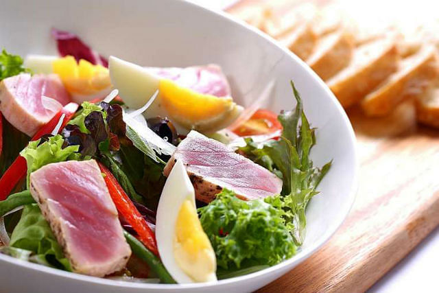 5 super shiok new restaurant openings in Singapore tuna salad.jpg