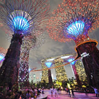 6 cool places to visit for SG50 Jubilee weekend gardens by the bay thumbnail.jpg