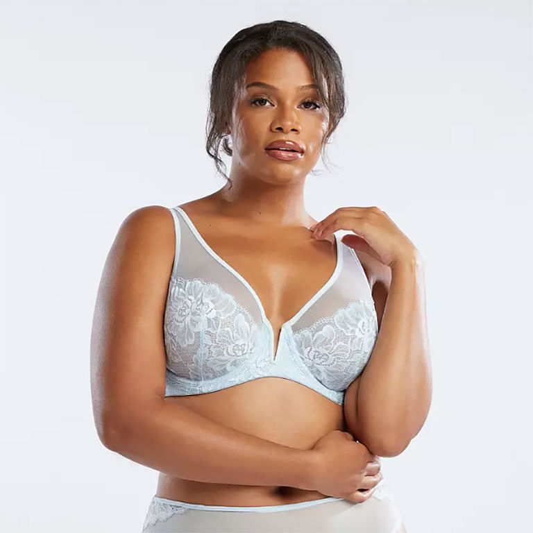 Sexy plus size bras perfect for busty Singaporean women Her