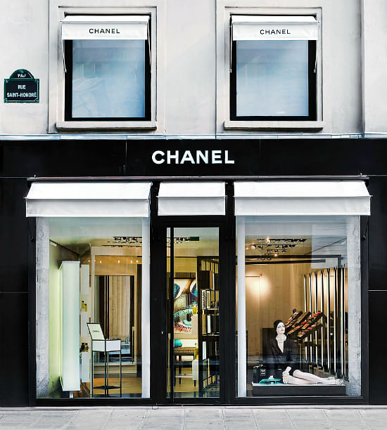 Chanel opens its first French location dedicated to beauty - Her