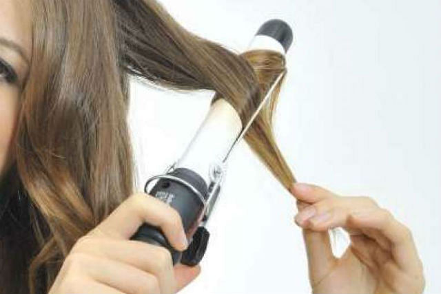 How to use hair straightener without burning your hair - Her World Singapore