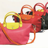 5 steps to personalising your Longchamp Le Pliage Cuir bag