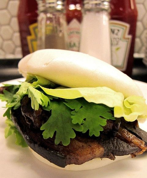 Food review: Maison Ikkoku pork bun kong bak bao, Singapore