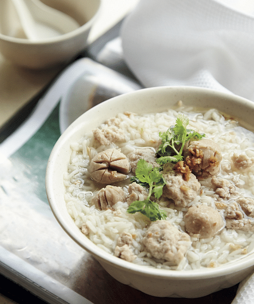 Delicious Thai pork porridge recipe - Her World Singapore