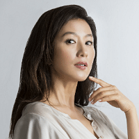T SK-II ambassador actress Kim Hee Ae advice on fashion lifestyle .png