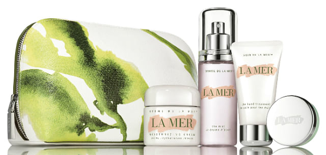 Best beauty indulgences and festive freebies at Changi Airport this December la mer 
