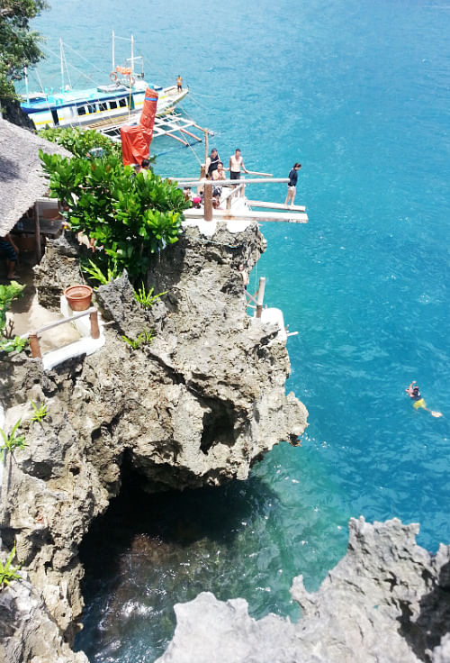 Boracay checklist: 7 must-dos on this party island